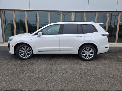 Used 2020 Cadillac XT6 Sport AWD/4WD image 11