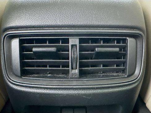 Used 2021 Honda CR-V EX-L image 18