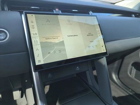 Certified 2024 Land Rover Discovery Sport S image 25