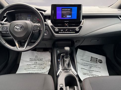 Used 2023 Toyota Corolla SE image 11