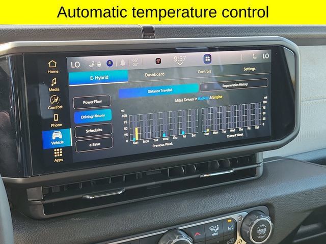Used 2024 Jeep Wrangler Unlimited w/ Convenience Group AWD/4WD image 15