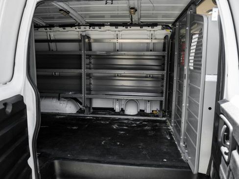 Used 2022 GMC Savana 2500 w/ Driver Convenience Package RWD image 34