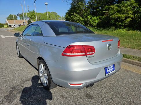 Used 2015 Volkswagen Eos Komfort image 4