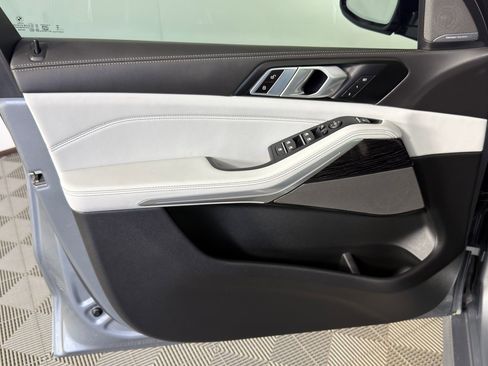 New 2026 BMW X5 sDrive40i w/ M Sport Package image 12