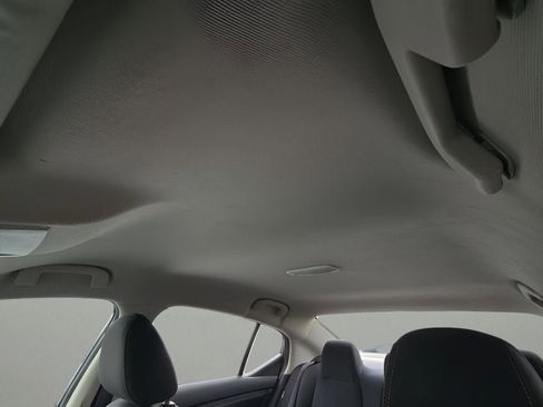 Used 2022 Nissan Sentra SR w/ Electronics Package image 10