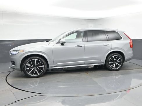 Used 2024 Volvo XC90 B6 Ultimate w/ Protection Package Premier AWD/4WD image 4