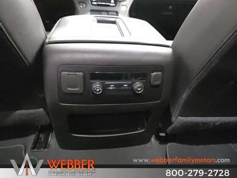 Used 2020 Chevrolet Tahoe LT AWD/4WD image 19