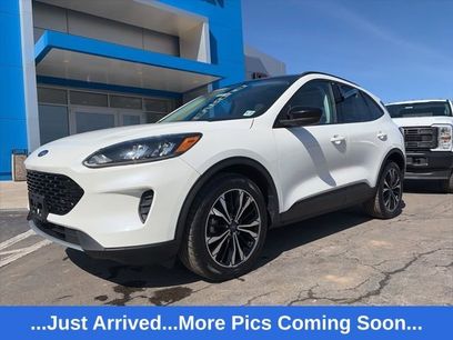 Used 2022 Ford Escape SE w/ SE Sport Appearance Package