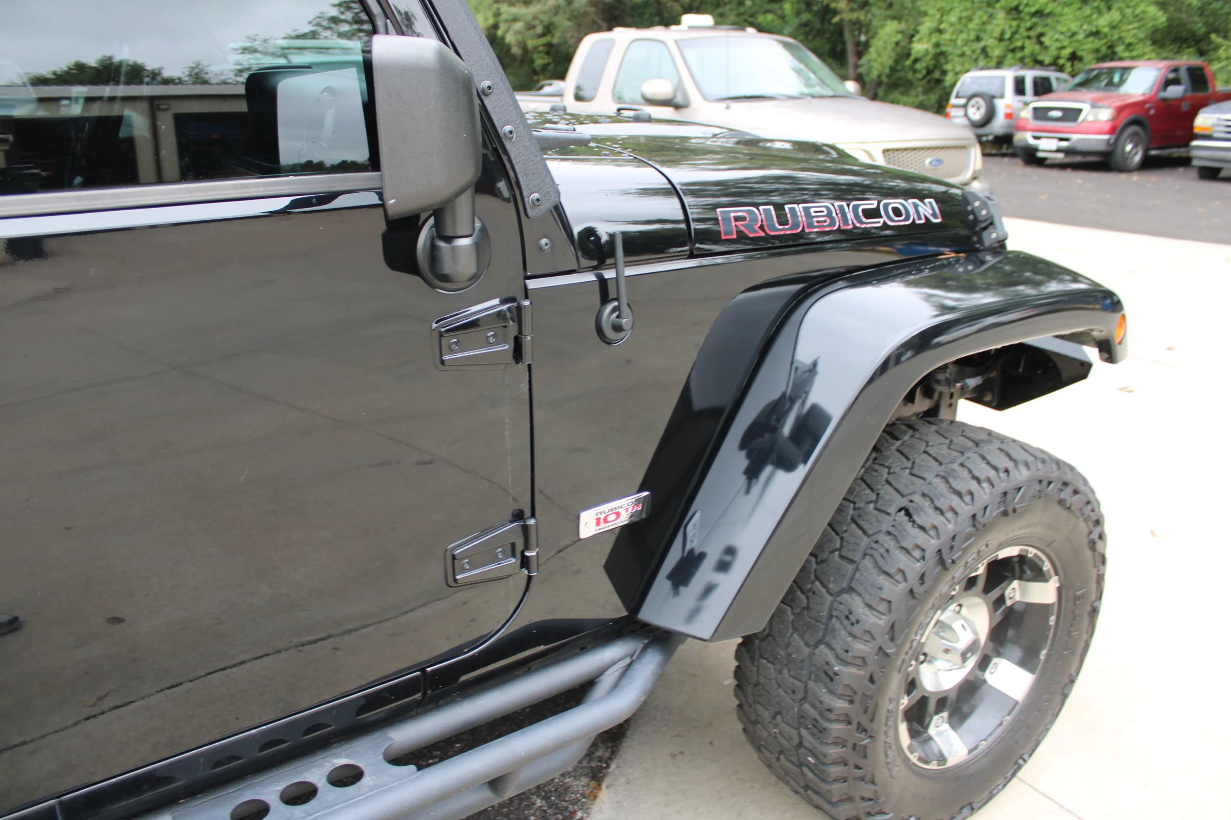 Used 2013 Jeep Wrangler Unlimited Rubicon AWD/4WD image 10