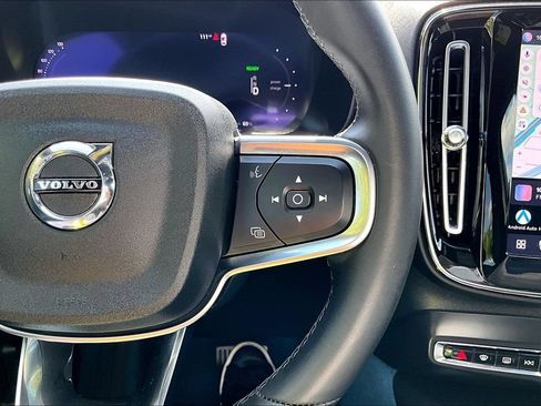 Certified 2023 Volvo C40 P8 Recharge Ultimate w/ Protection Package Premier AWD/4WD image 26