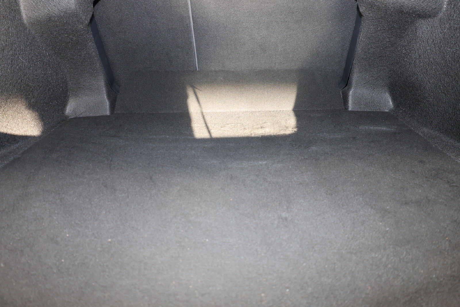Used 2023 Toyota Camry SE FWD image 11