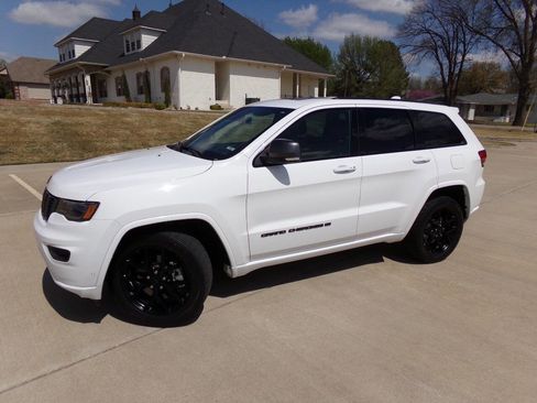 Used 2021 Jeep Grand Cherokee 80th Anniversary w/ Quick Order Package 28K 80th image 5