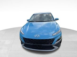 Used 2023 Hyundai Kona SE FWD video 2