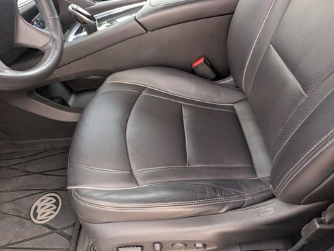 Used 2020 Buick Enclave Avenir w/ Avenir Technology Package AWD/4WD image 21