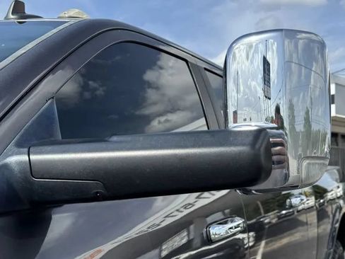 Used 2016 RAM 2500 Laramie w/ Convenience Group AWD/4WD image 11