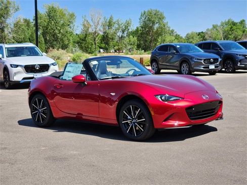 New 2025 MAZDA MX-5 Miata Grand Touring image 4