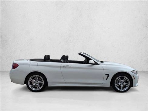Used 2019 BMW 440i xDrive Convertible w/ M Sport Package image 4