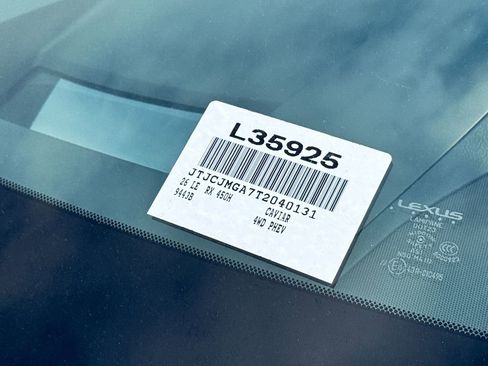 New 2026 Lexus RX 450h AWD image 16