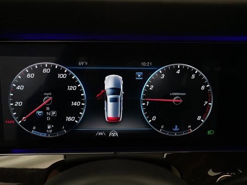 Used 2020 Mercedes-Benz E 450 4MATIC Wagon image 2