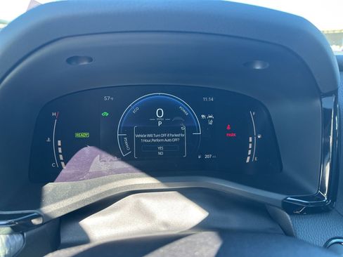 Used 2026 Toyota Camry SE w/ Convenience Package image 9