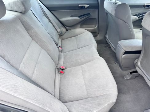 Used 2010 Honda Civic LX image 8