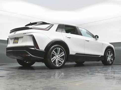 Used 2024 Cadillac Lyriq Tech image 51