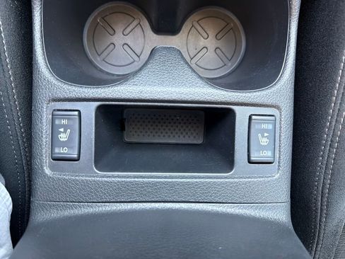 Used 2016 Nissan Rogue SV w/ SV Premium Package image 31