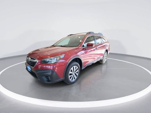 Used 2021 Subaru Outback Premium AWD/4WD image 4