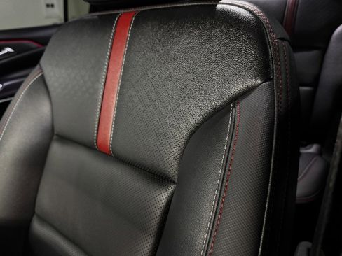 Used 2024 Chevrolet Traverse RS w/ LPO, Floor Liner Package AWD/4WD image 19