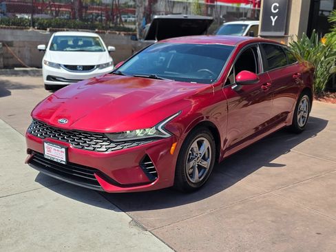 Used 2021 Kia K5 LXS FWD image 5