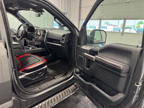 Used 2019 Ford F150 Lariat w/ Equipment Group 502A Luxury AWD/4WD image 20