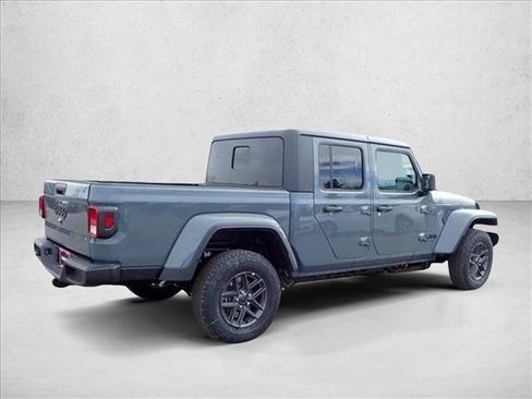 New 2026 Jeep Gladiator Sport AWD/4WD image 4
