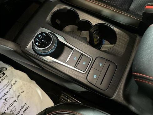 Used 2025 Ford Escape ST-Line image 27