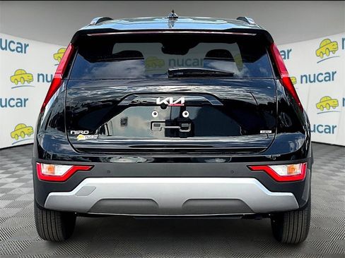 New 2025 Kia Niro EX image 6