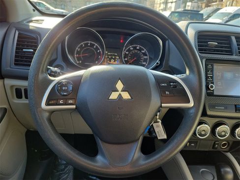 Used 2019 Mitsubishi Outlander Sport ES image 21