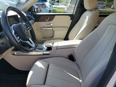 Used 2020 Mercedes-Benz GLB 250 4MATIC image 22
