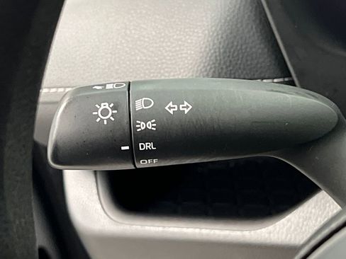 Used 2024 Toyota RAV4 LE image 41