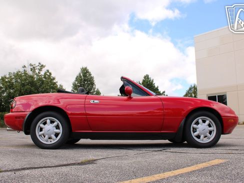 Used 1990 MAZDA MX-5 Miata image 23