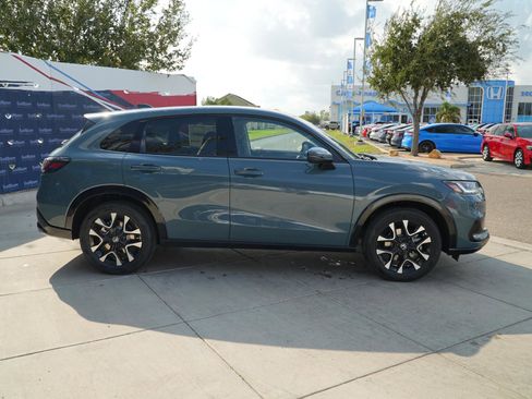 New 2026 Honda HR-V EX-L image 4