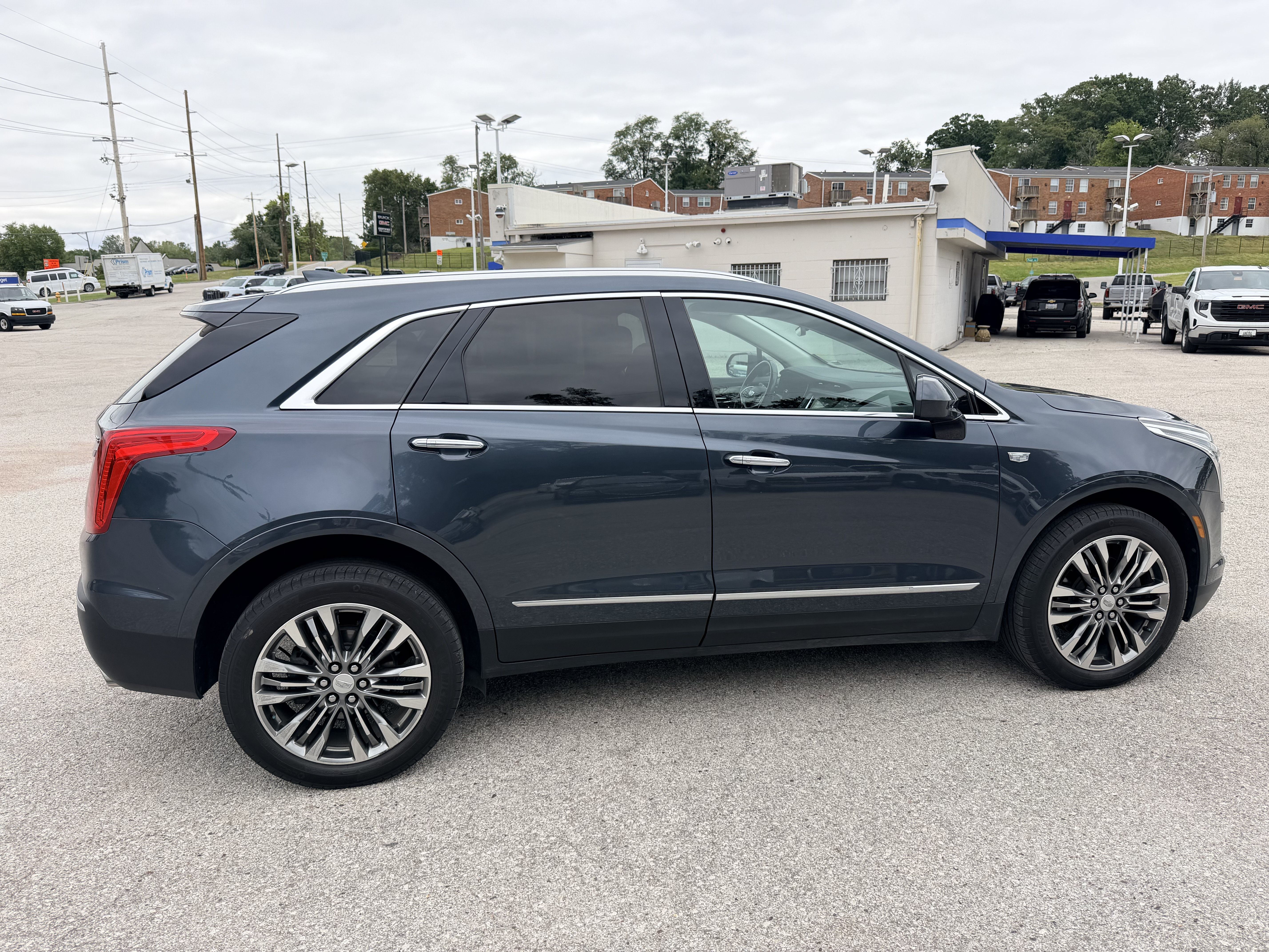 Used 2019 Cadillac XT5 Luxury AWD/4WD image 7
