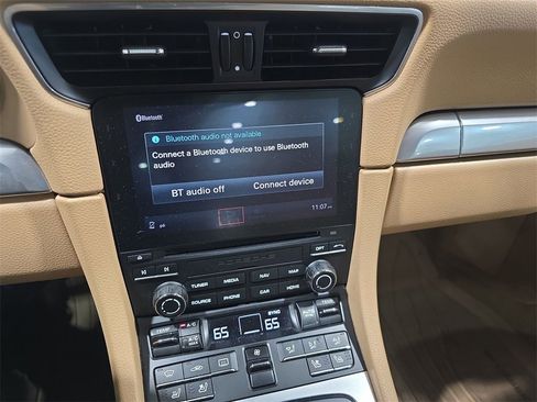 Used 2017 Porsche 911 Carrera S image 18