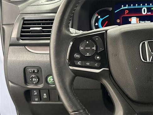 Used 2022 Honda Pilot Special Edition image 9
