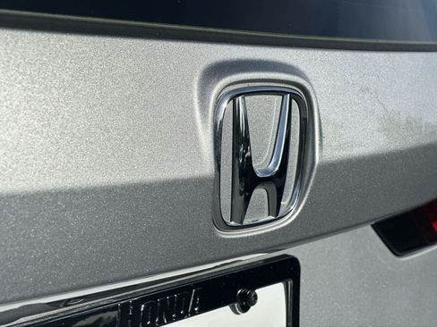 Used 2023 Honda CR-V LX image 10