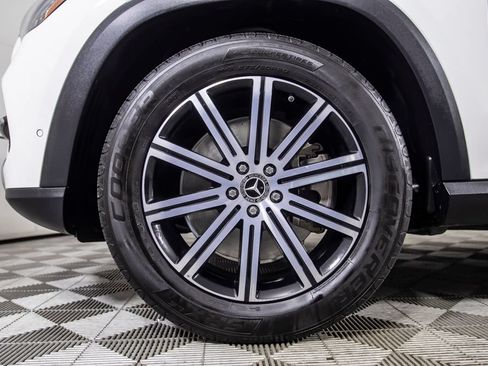 Used 2024 Mercedes-Benz GLE 450 4MATIC image 37