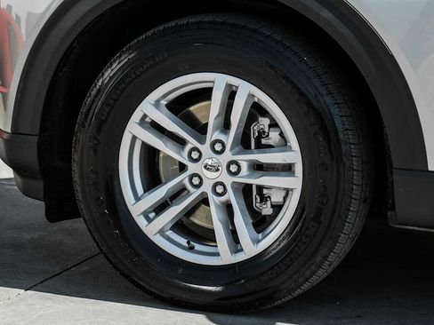 Used 2021 Ford Explorer XLT RWD image 54