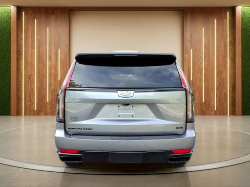 Certified 2021 Cadillac Escalade Sport w/ Driver Assist Tech Package AWD/4WD image 31