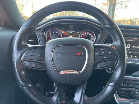 Used 2020 Dodge Challenger R/T Scat Pack image 15