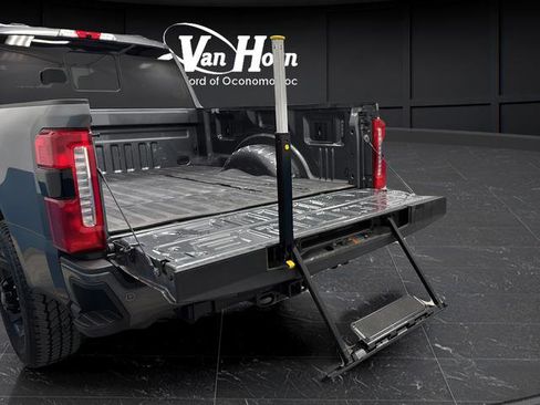 Used 2024 Ford F250 Lariat w/ Sport Appearance Package image 33