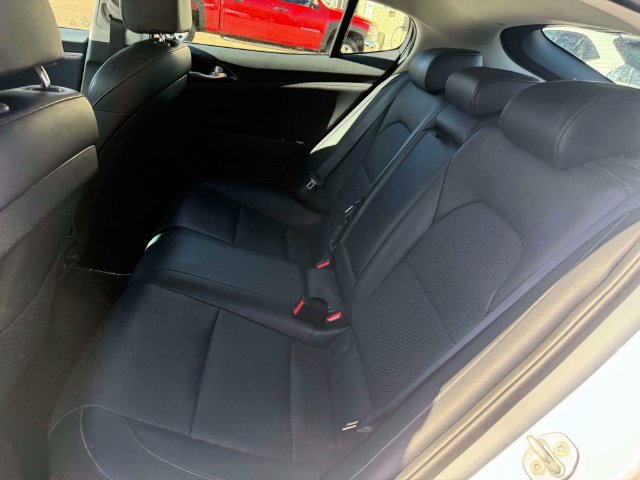 Used 2019 Kia Stinger AWD/4WD image 12
