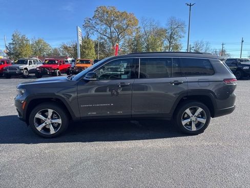 New 2025 Jeep Grand Cherokee L Limited w/ Luxury Tech Group II image 6
